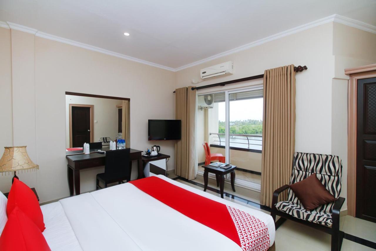נגומבו Oyo 317 Choy'S Waterfront Residence מראה חיצוני תמונה