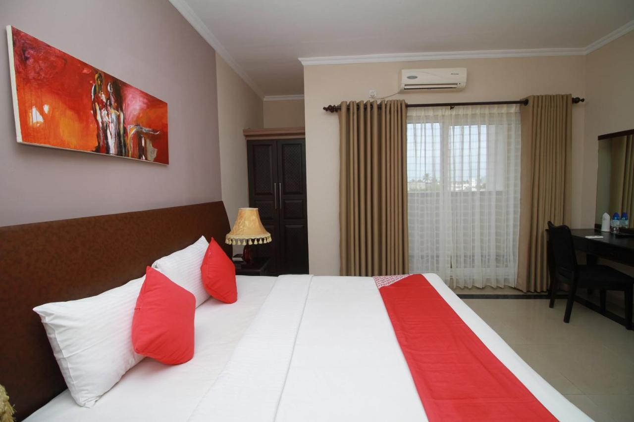 נגומבו Oyo 317 Choy'S Waterfront Residence מראה חיצוני תמונה